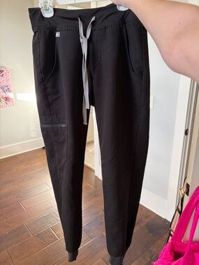 Figs scrub pants size XXS